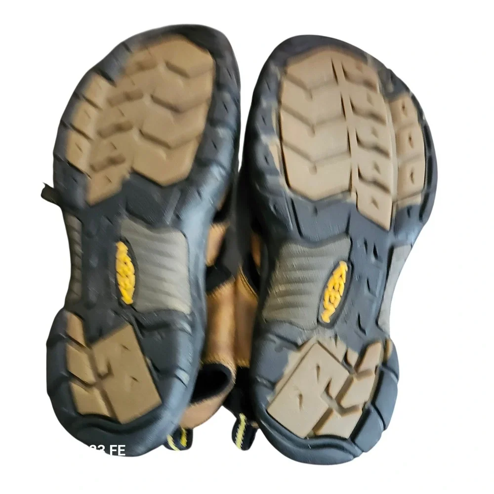 KEEN Newport H2 Sandals Mens 10 Brown Leather Waterproof Hiking Sport Shoes